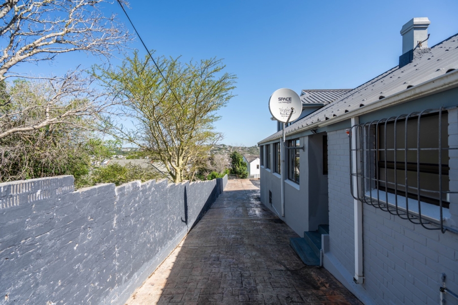 6 Bedroom Property for Sale in East Bank Eastern Cape
